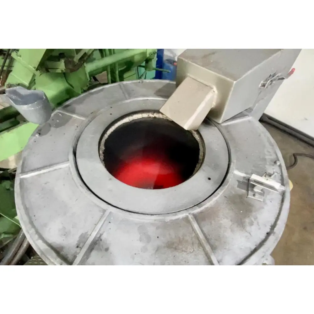 300 kg crucible furnance